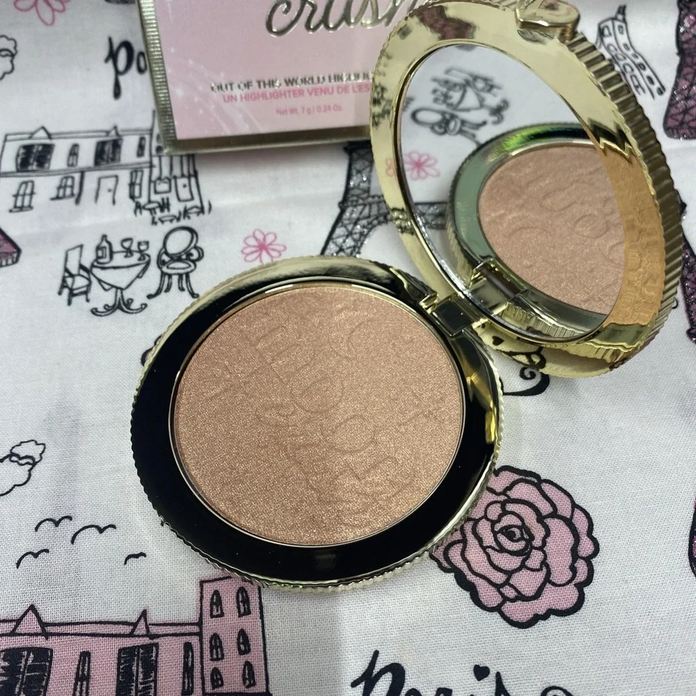 Too Faced Moon Crush/SUMMER MOON HIGHLIGHTER/BRAND NEW/.24 OZ